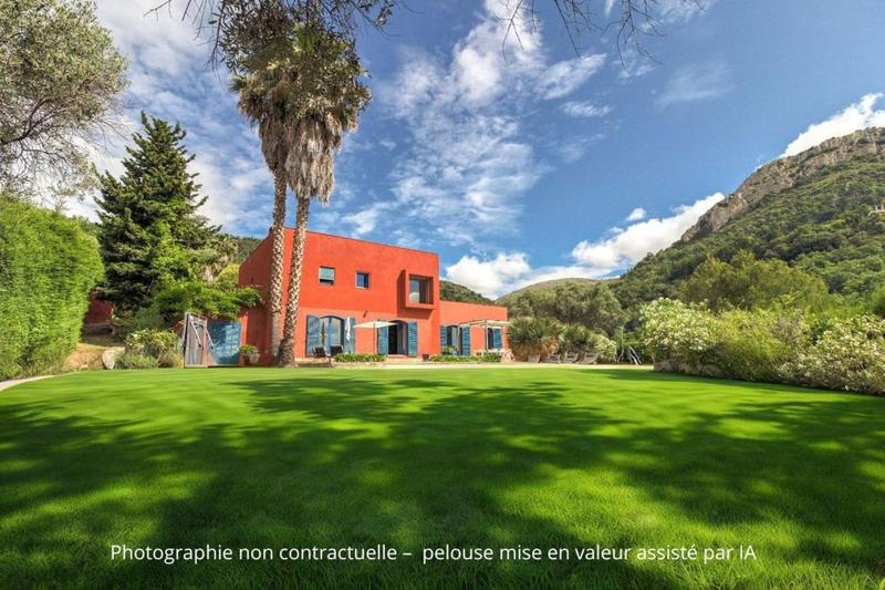 Villa - 230 m² - 8 pièces