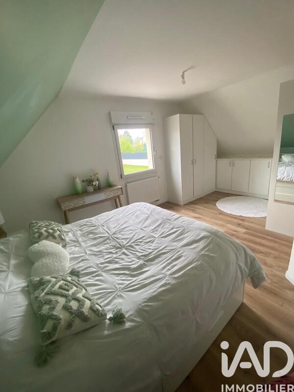 Maison - 92 m² - 4 pièces