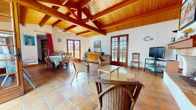 Pavillon - 121 m² - 6 pièces