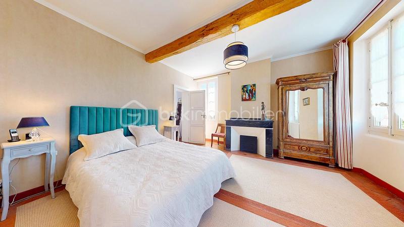 Demeure - 295 m² - 7 pièces