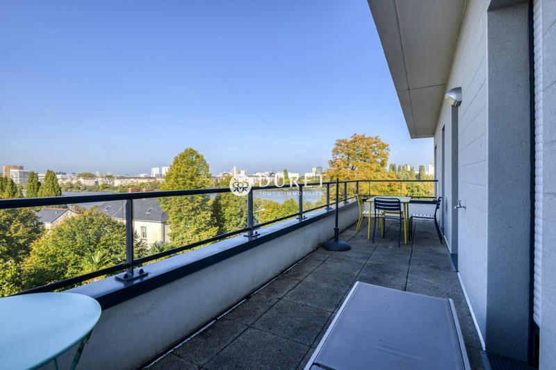 Appartement - 86 m² - 4 pièces