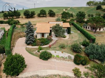 Maison - 149 m² - 5 pièces