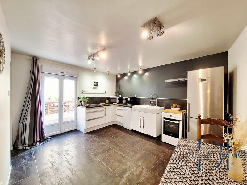 Appartement - 104 m² - 3 pièces