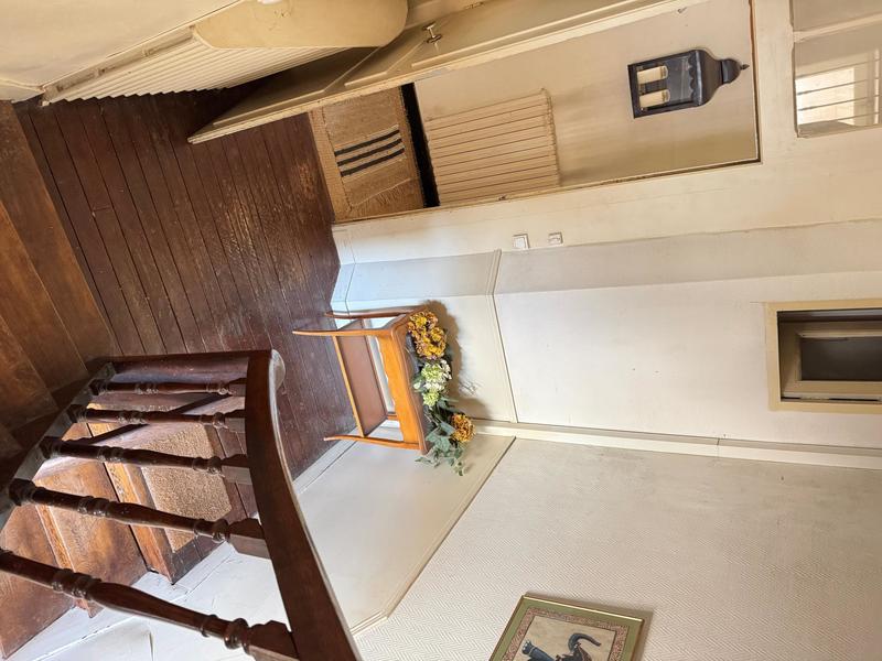 Maison - 220 m² - 9 pièces