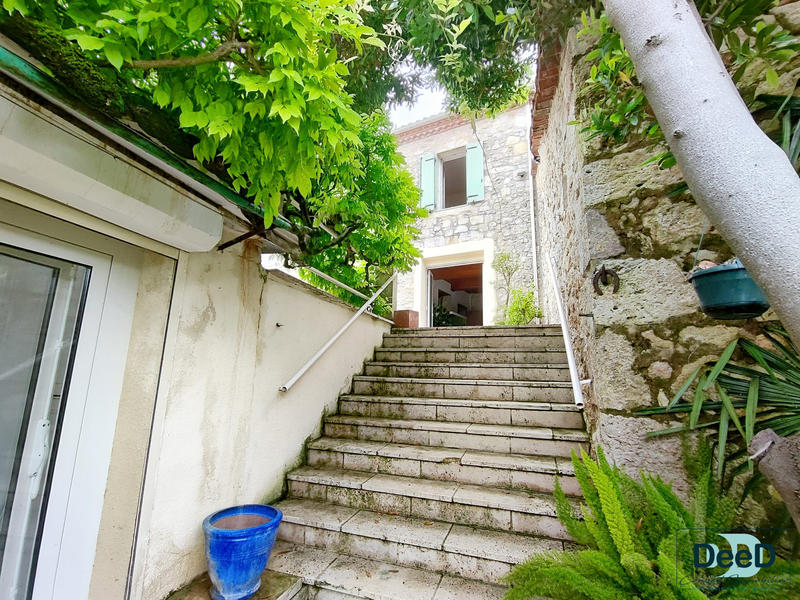 Maison ancienne - 220 m² - 8 pièces