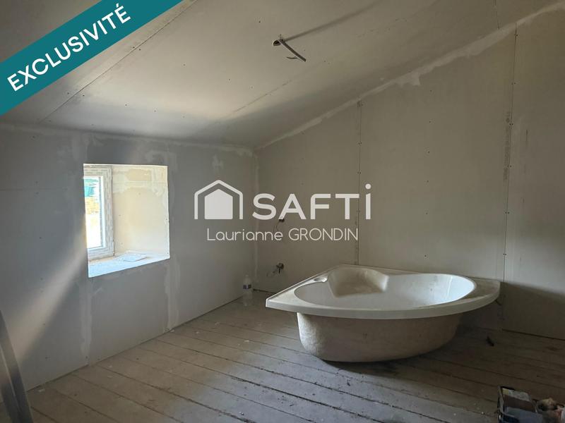 Maison - 90 m² - 4 pièces