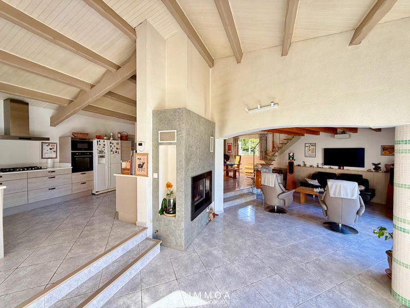 Maison - 160 m² - 5 pièces