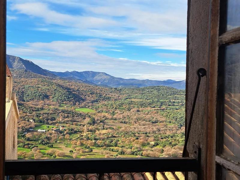 Maison de village - 140 m² - 6 pièces