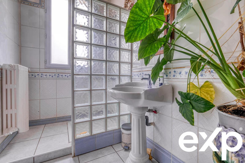 Maison - 500 m² - 14 pièces