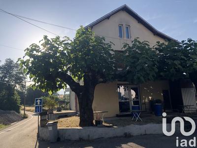 Maison - 357 m² - 10 pièces