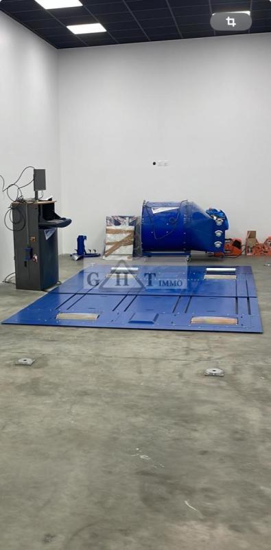Entrepôt - 400 m²