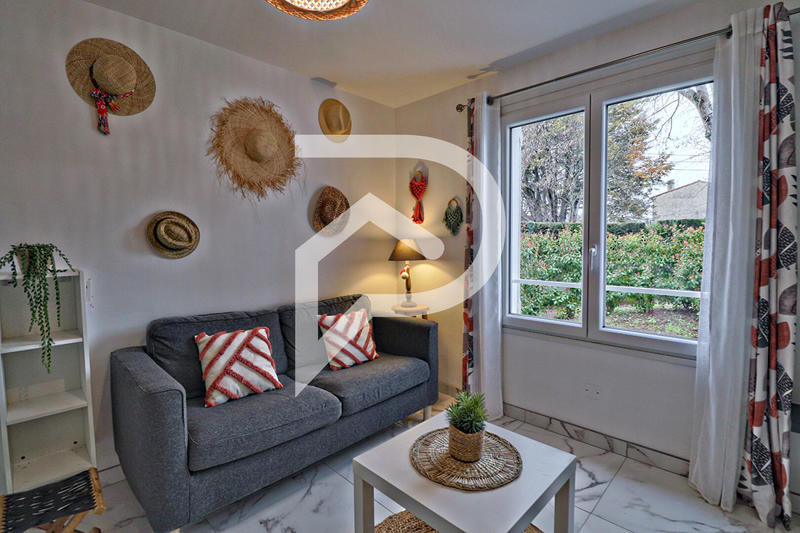 Villa - 165 m² - 9 pièces