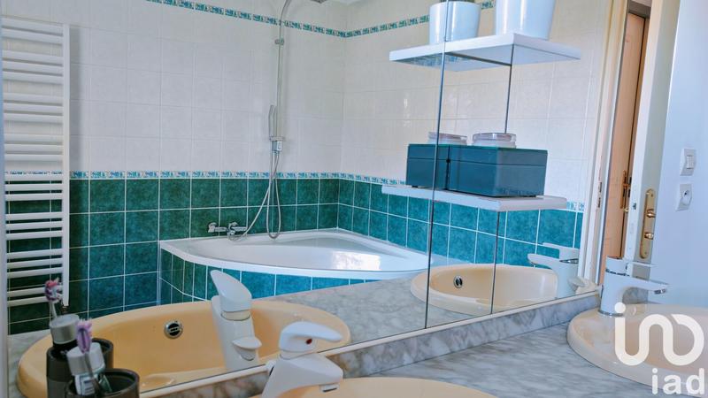 Maison - 140 m² - 7 pièces