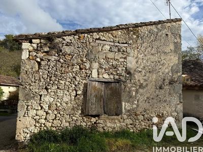 Maison - 76 m² - 3 pièces