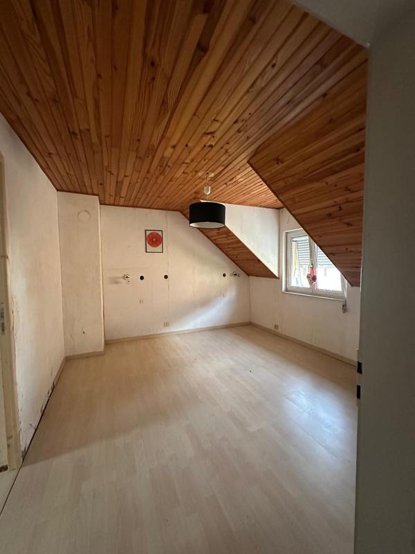Maison ancienne - 110 m² - 5 pièces