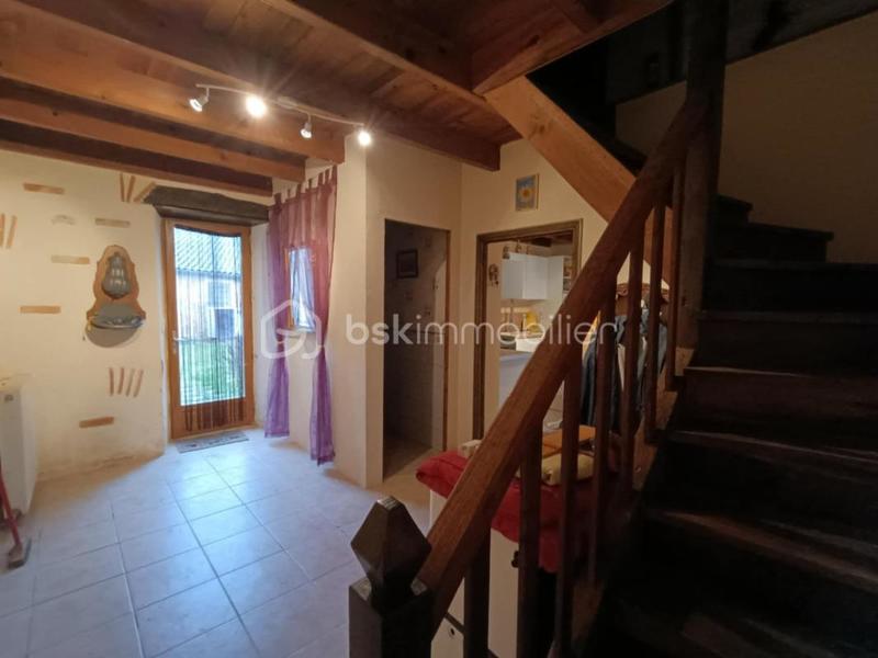 Maison en pierre - 113 m² - 4 pièces