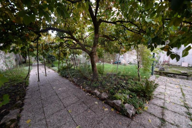 Hôtel particulier - 198 m² - 9 pièces