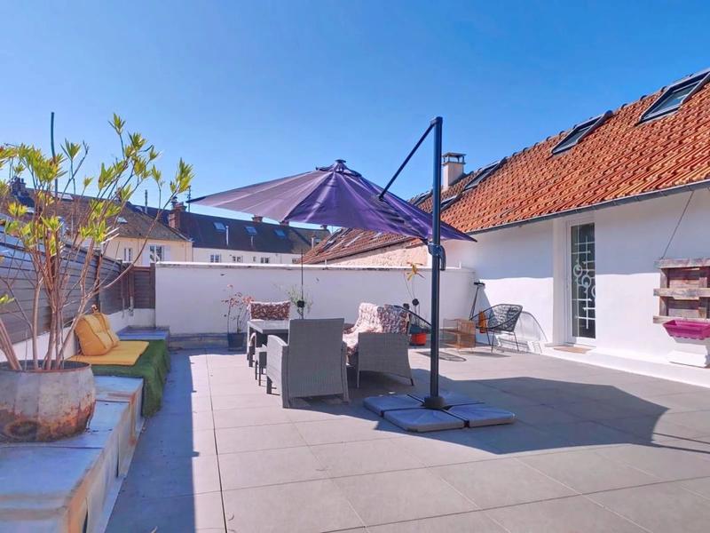 Studio - 25 m² - 1 pièce