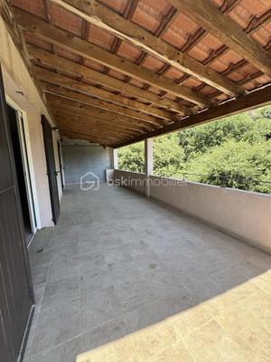 Maison - 112 m² - 5 pièces