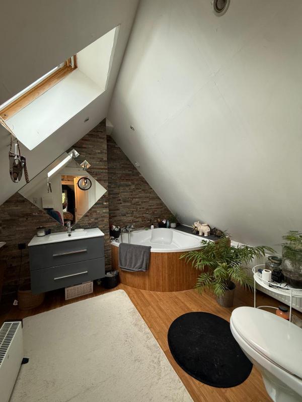 Maison ancienne - 190 m² - 9 pièces