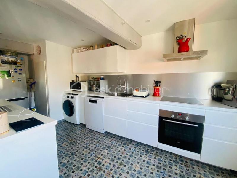 Appartement - 79 m² - 3 pièces