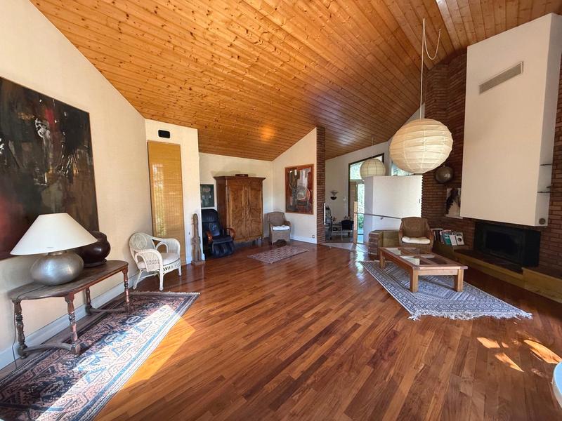 Maison - 189 m² - 6 pièces