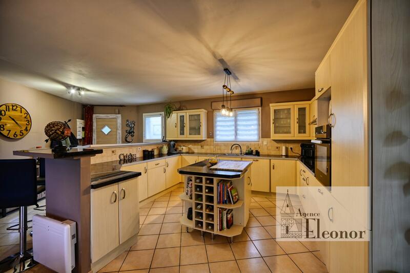 Maison - 108 m² - 4 pièces