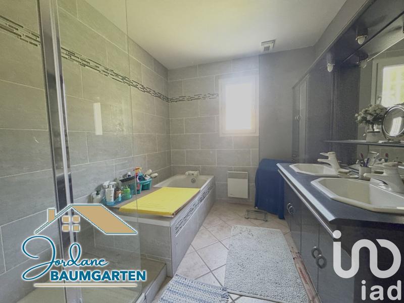 Maison - 166 m² - 7 pièces