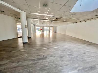 Local d'activités - 162 m² - 2 pièces