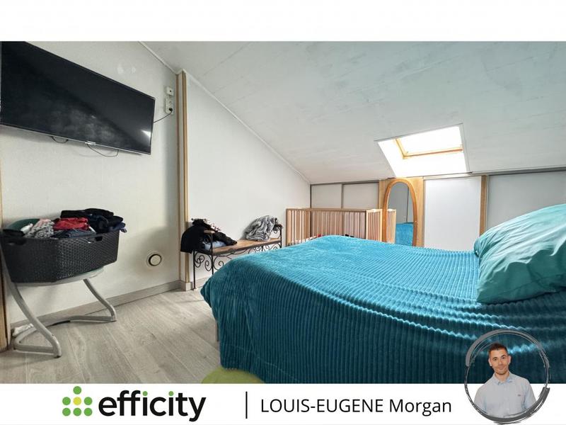 Maison - 167 m² - 7 pièces