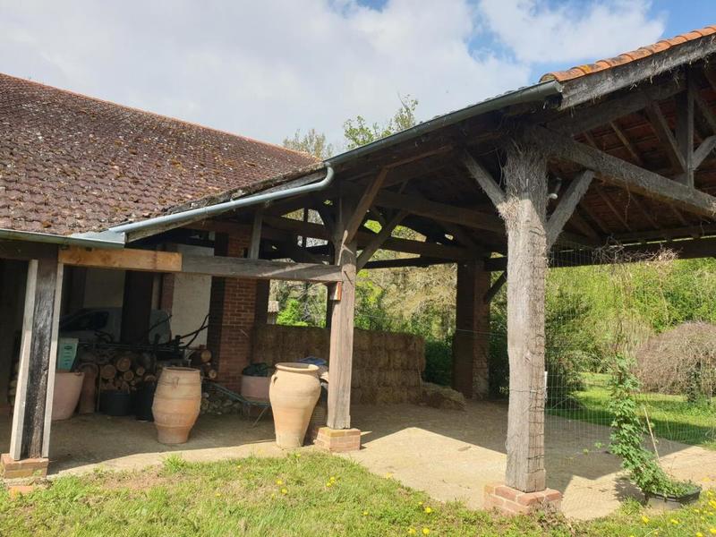 Maison - 380 m² - 12 pièces