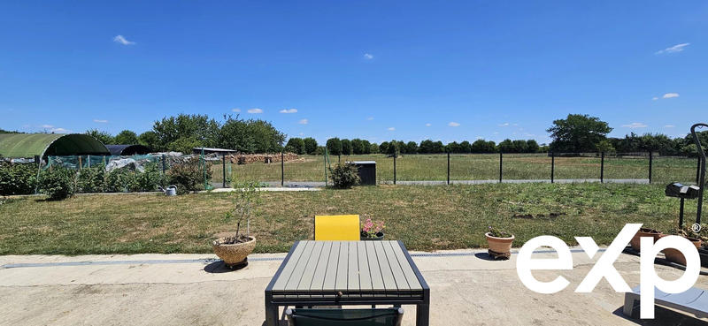 Maison - 99 m² - 4 pièces