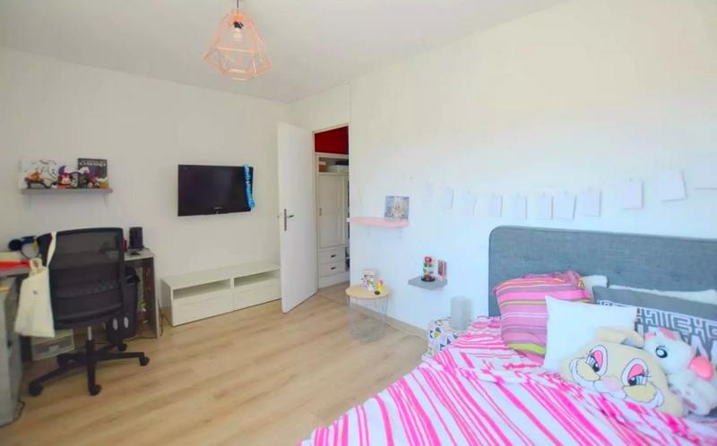 Maison contemporaine - 159 m² - 6 pièces