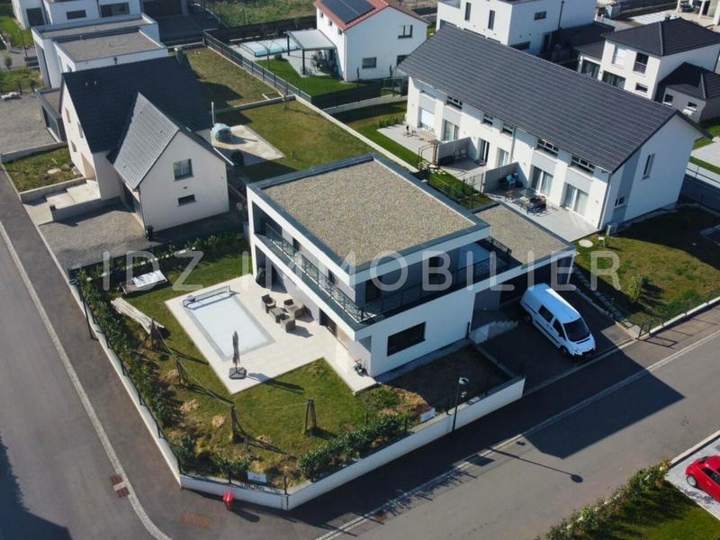 Maison - 128 m² - 6 pièces