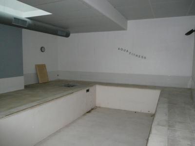 Local commercial - 177 m² - 4 pièces