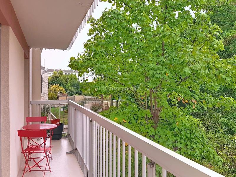 Appartement - 74 m² - 3 pièces