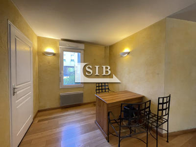 Local d'activités - 29 m² - 2 pièces