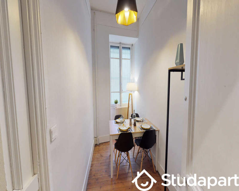 Chambre - 110 m² - 1 pièce