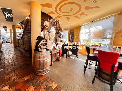 Fonds de commerce - 352 m²
