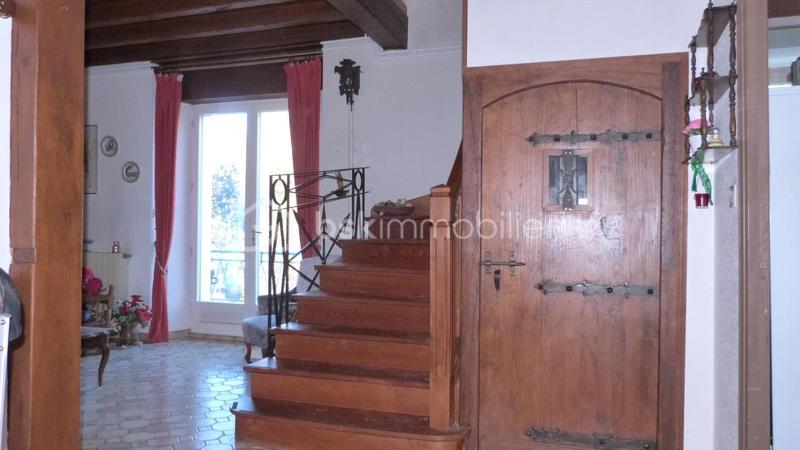 Maison en pierre - 261 m² - 8 pièces