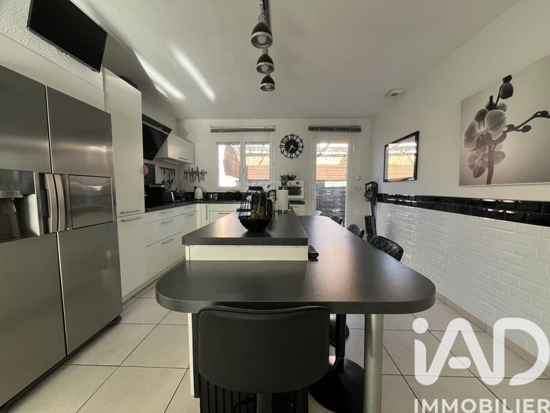 Maison - 91 m² - 4 pièces