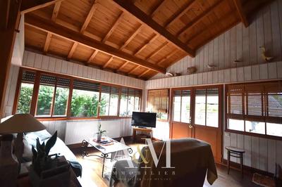 Villa - 190 m² - 7 pièces