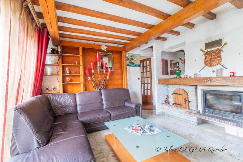 Maison traditionnelle - 175 m² - 7 pièces