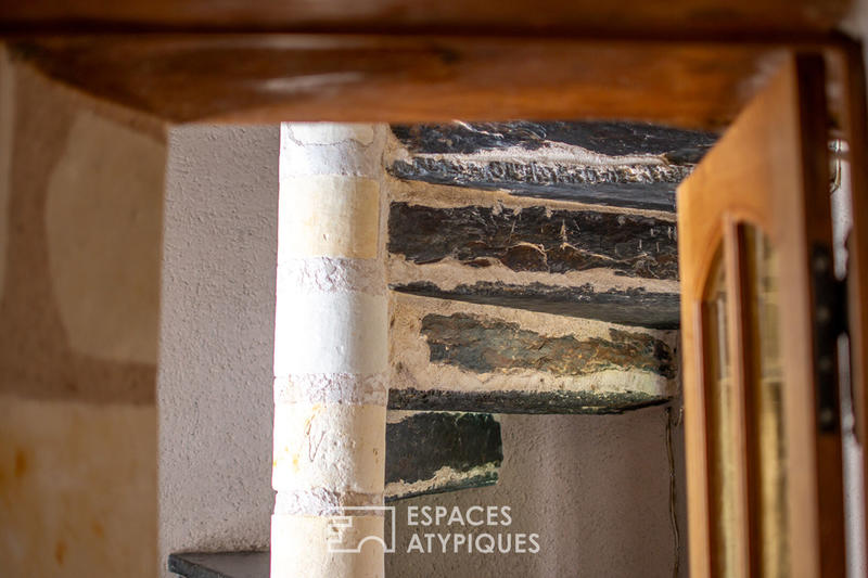 Maison - 262 m² - 13 pièces