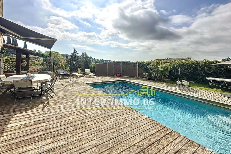 Villa - 178 m² - 7 pièces