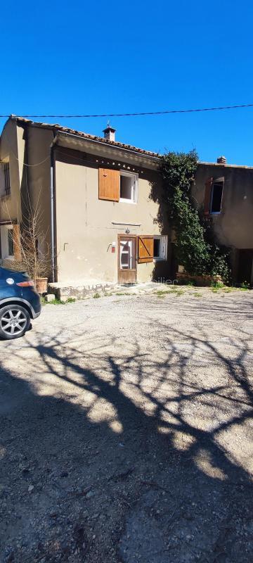 Maison de village - 99 m² - 4 pièces