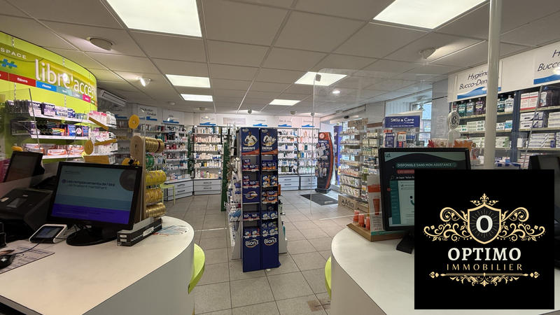 Magasins - 180 m² - 3 pièces