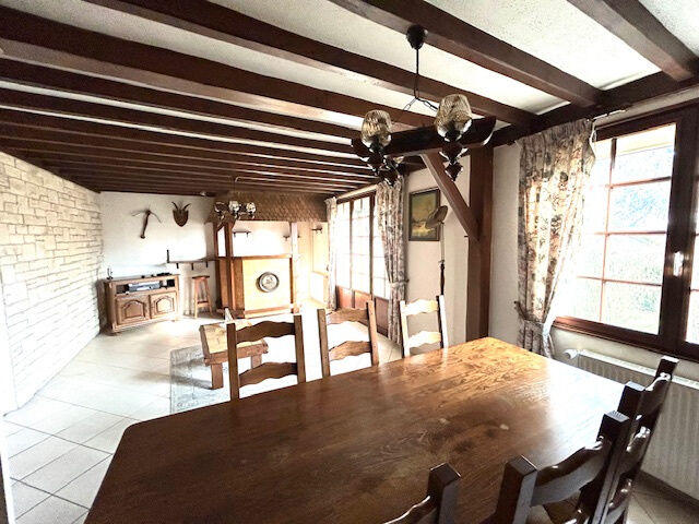 Maison - 96 m² - 5 pièces