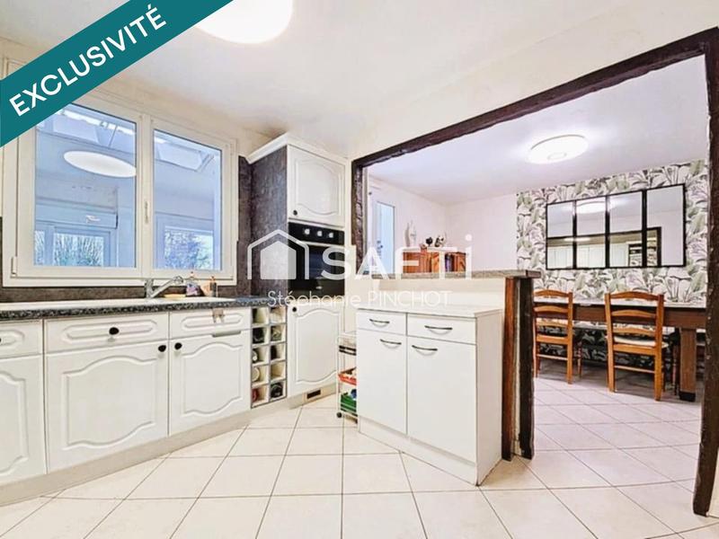 Maison - 128 m² - 7 pièces