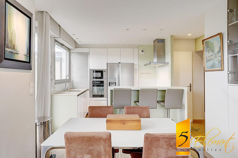 Duplex - 128 m² - 5 pièces